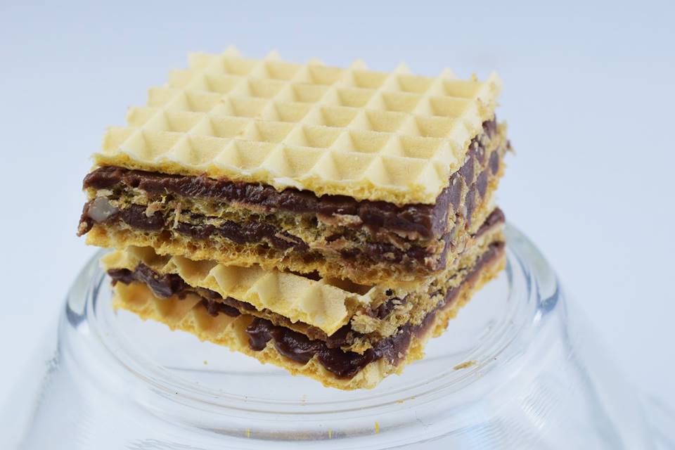 Wafle z masą kakaową
